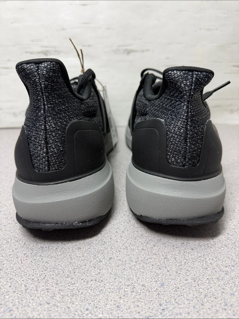 adidas Men's Black and Gray Knit Athletic Shoes